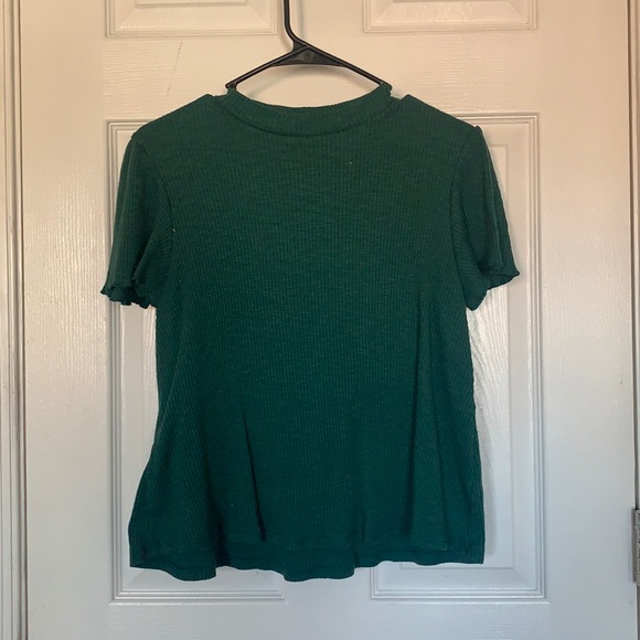 Green mock neck top - Picture 1 of 2